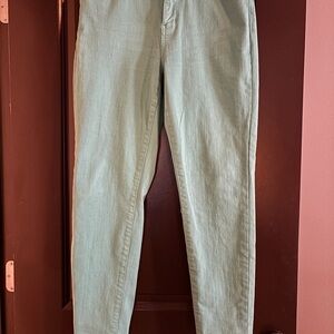 Judy Blue Women’s  Mint-colored jeans